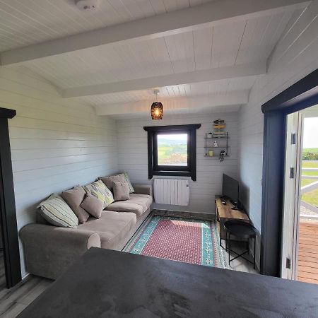 Blue Haven Lodge ดูลิน ภายนอก รูปภาพ