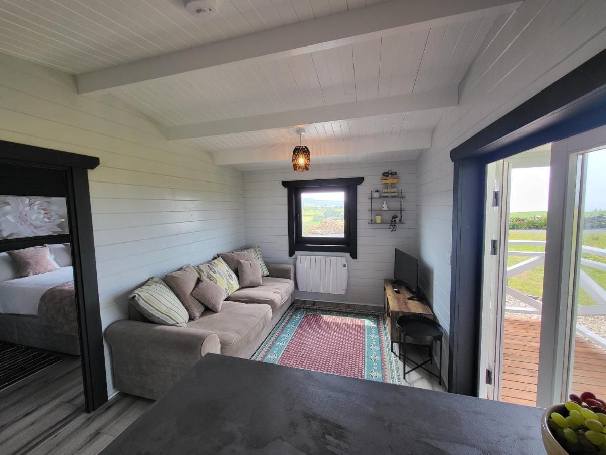 Blue Haven Lodge ดูลิน ภายนอก รูปภาพ