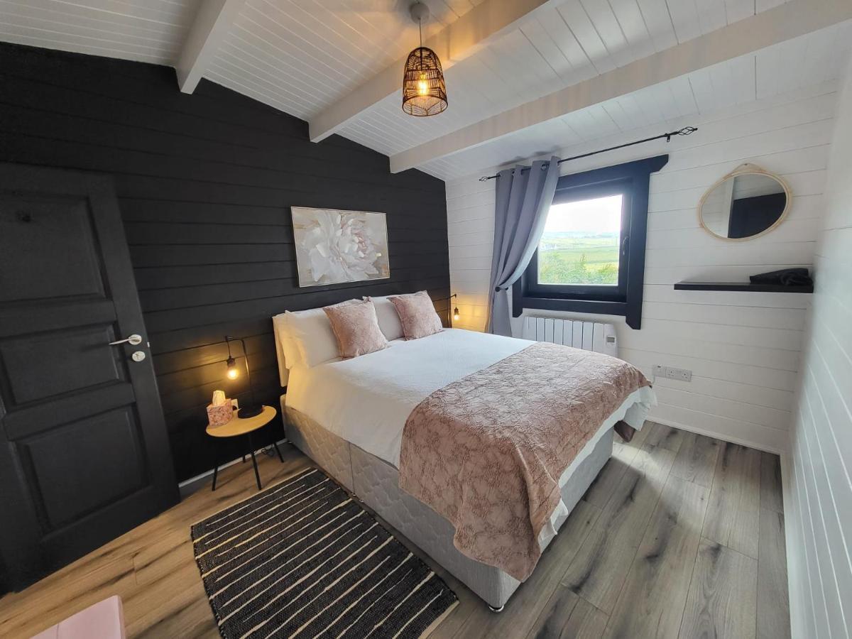 Blue Haven Lodge ดูลิน ภายนอก รูปภาพ